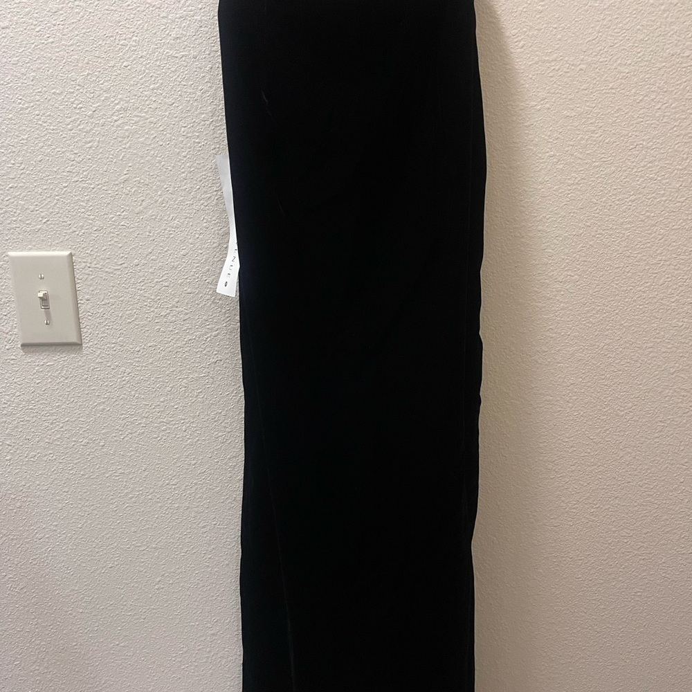 Victor Costa Elegant Black Maxi Skirt
